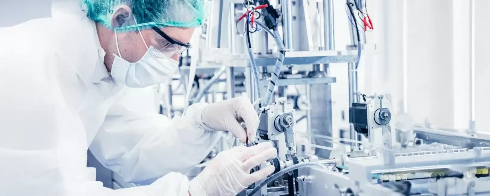 Medikal Sektörde CNC Teknolojisi: Yüksek Hassasiyetli Tıbbi Parçalar | AKC Grup Makine Kalıp San. ve Tic. Ltd. Şti.